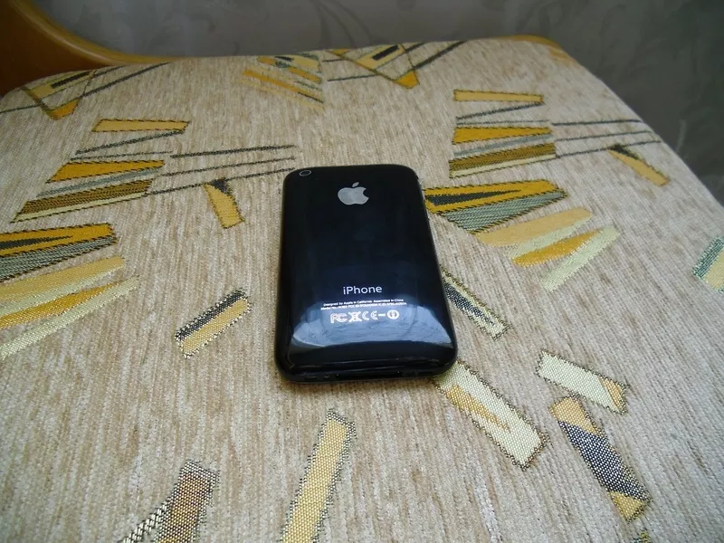 Аpple iphone 3GS 8GB black 2