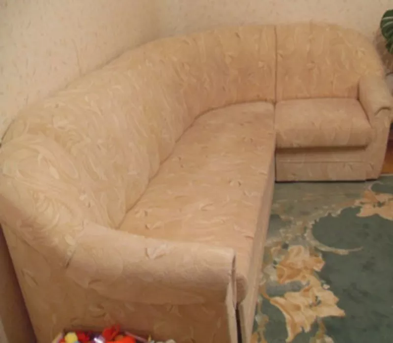 Мягкий угол (угловой диван и кресло)
