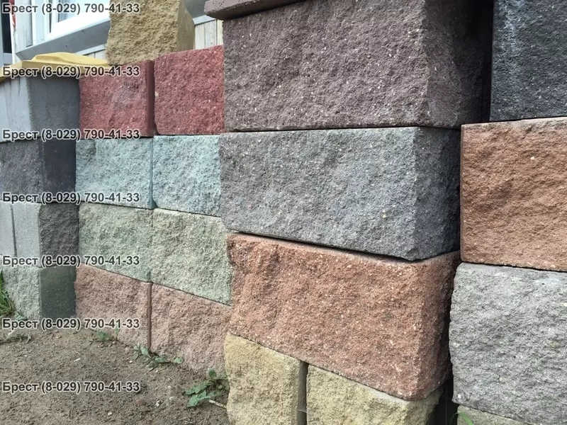 Блок цементно-песчаный декоративный цветной 3