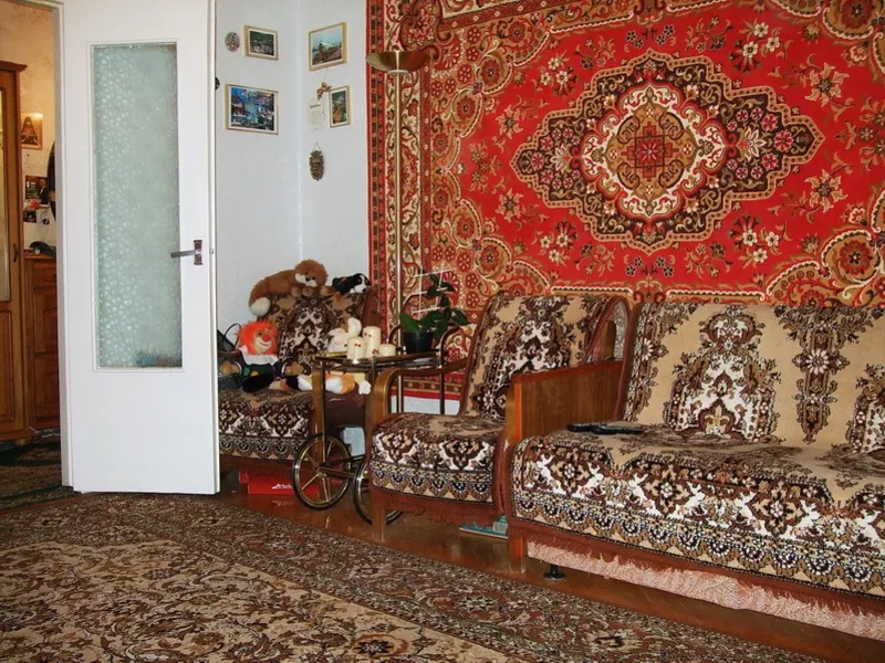 3-комнатная квартира  в мкр-не Ковалево по ул. Луцкой,  37. 