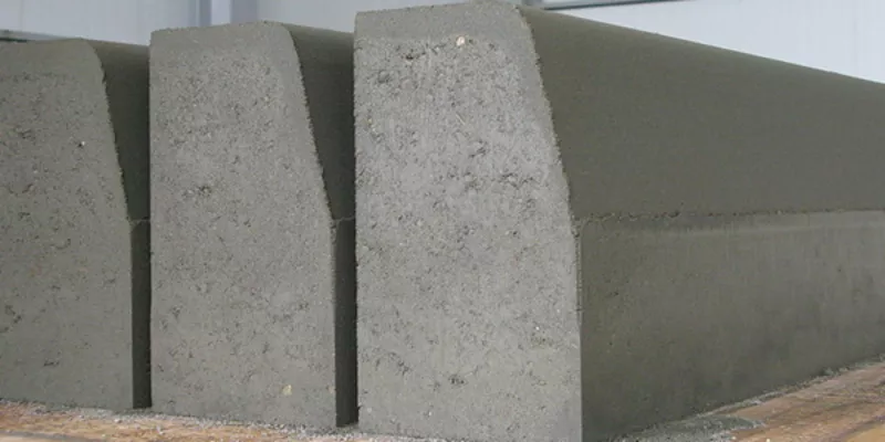 Камень бетонный бортовой дорожный БР 100*30*15 СТБ 1097-98 3