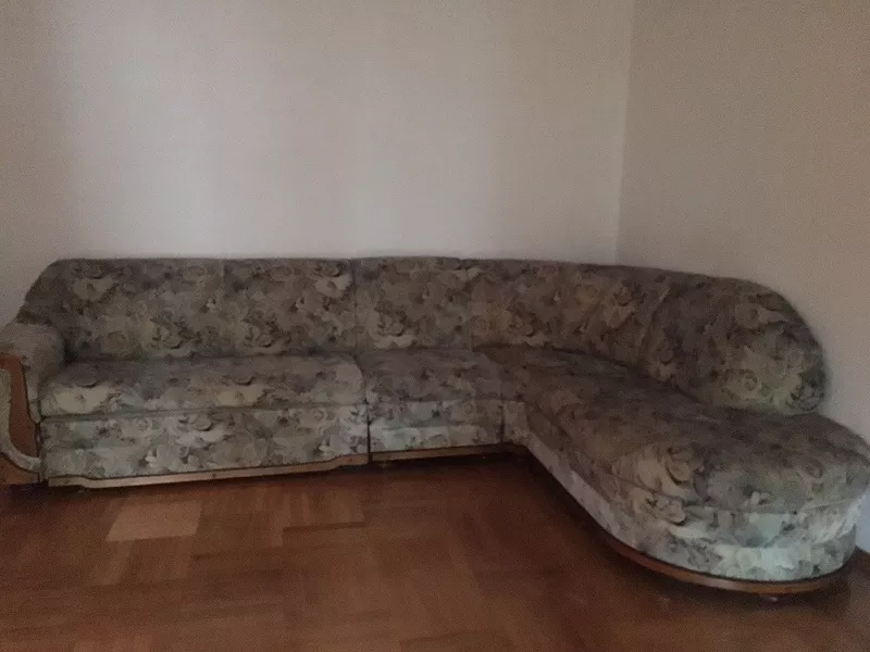Угловой диван с креслом  2