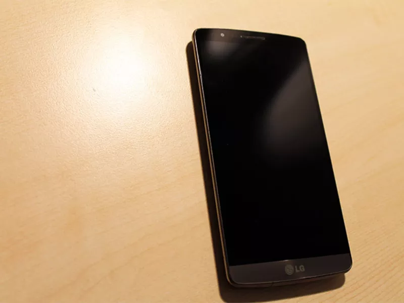 Смартфон LG G3 16GB 2 Gb в хорошем состоянии 2