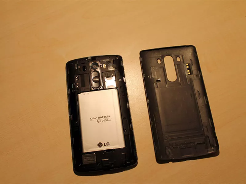 Смартфон LG G3 16GB 2 Gb в хорошем состоянии 4